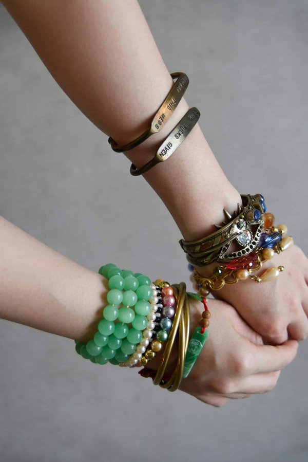 Quel bracelet fantaisie femme choisir ?