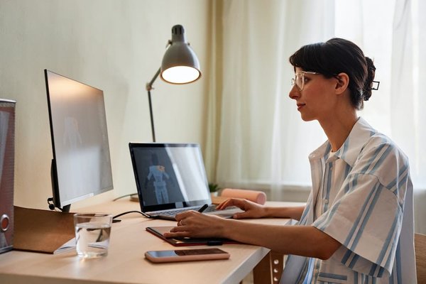 Modéliste freelance : les éléments essentiels à connaître sur ce métier