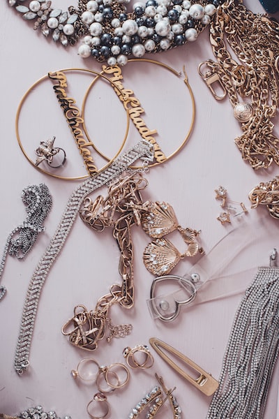 Bracelet diamant pour femme : quelle sont les significations ?