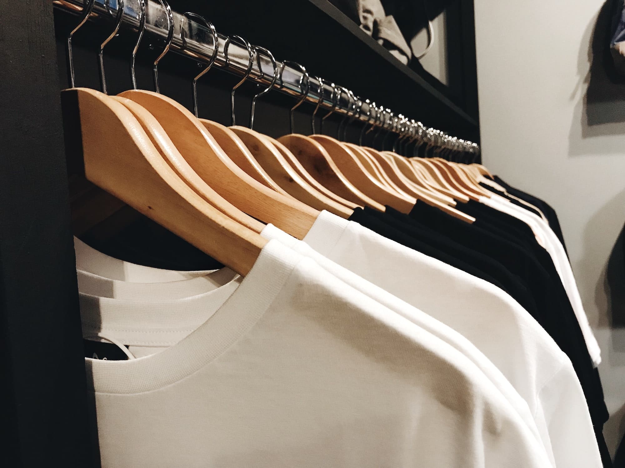 Les t-shirts : pourquoi est-il avantageux d’en porter ?